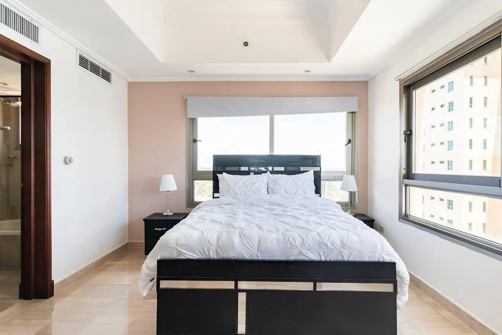 3 Bdr Ocean View Luxury Apartment . Sleeps 6 聖多明哥