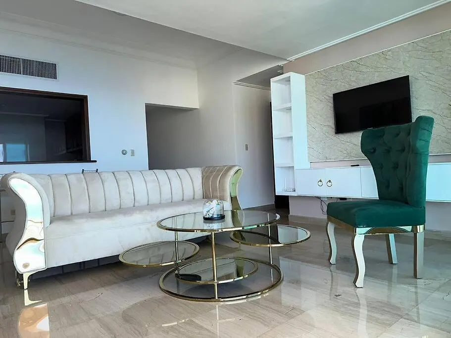 סנטו דומינגו 3 Bdr Ocean View Luxury Apartment . Sleeps 6